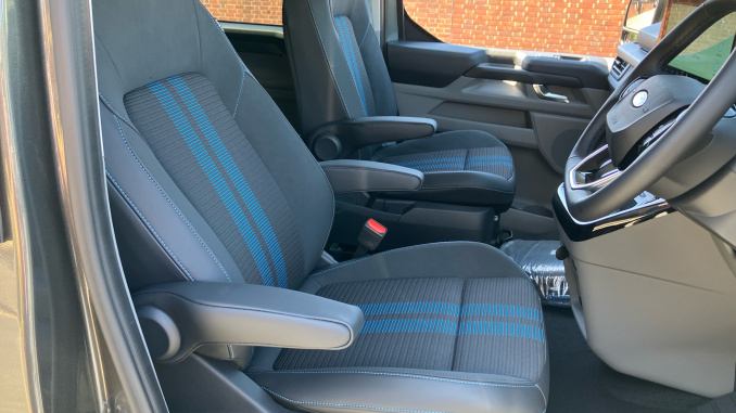 Ford Transit Custom 320 L1 Petrol Fwd 2.5 PHEV 232ps H1 Double Cab Van Sport Auto - Image 34